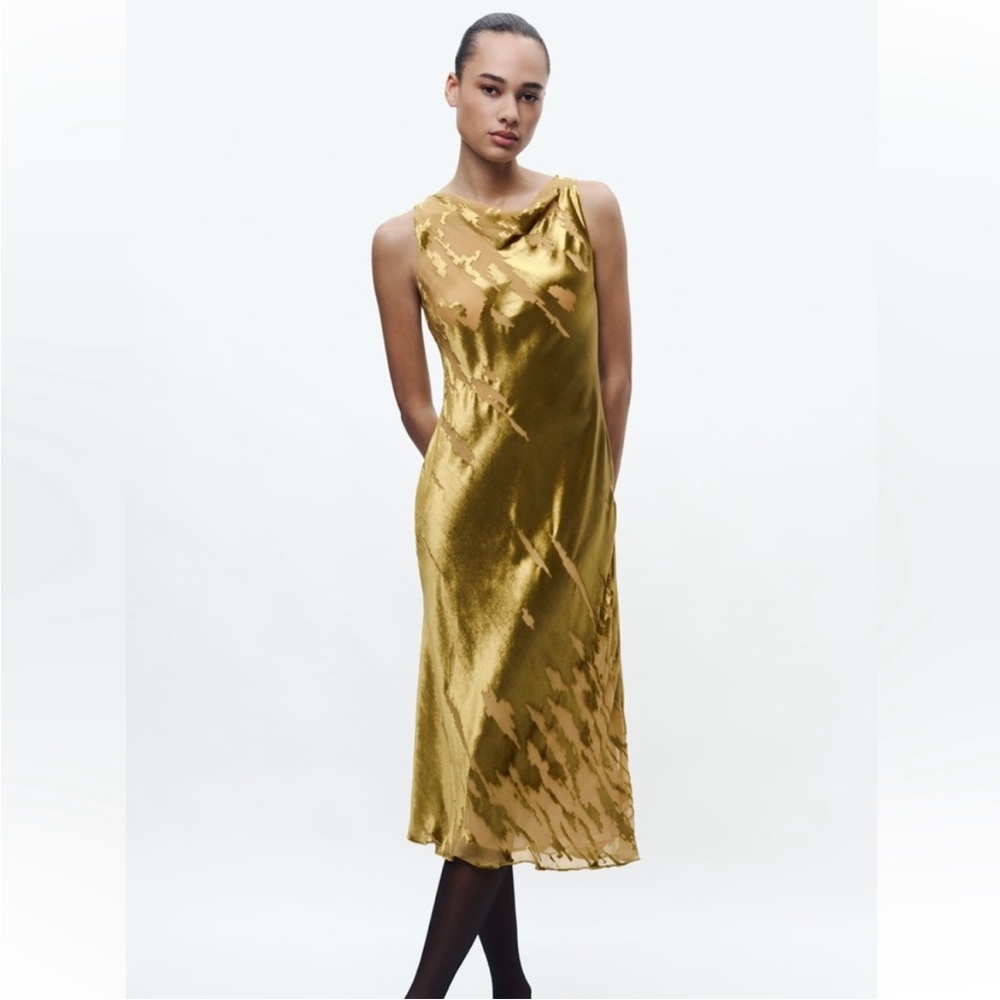 ZARA NEW COLLECTION VELVET MIDI DRESS 9430/108 291/022